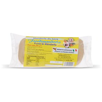 Pasta di mandorla