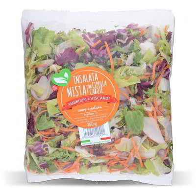 Insalata mista con cipolla e carote