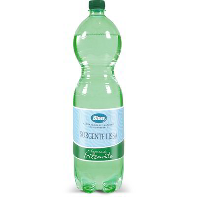 Acqua leggermente frizzante