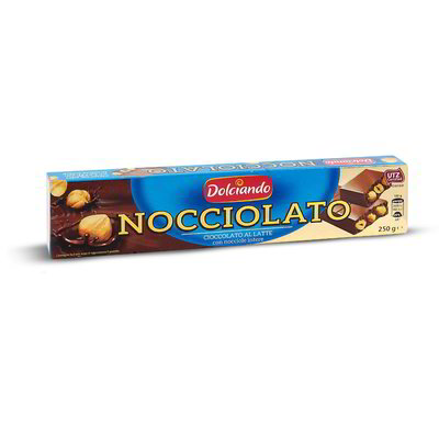 Cioccolato al latte con nocciole intere