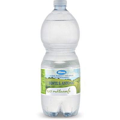 Acqua naturale