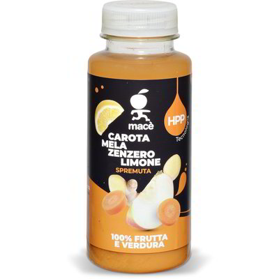 Spremuta di carota, mela, zenzero e limone