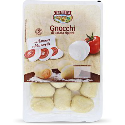 Gnocchi di patata ripieni con pomodoro e mozzarella