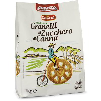 Biscotti frollini con granelli di zucchero di canna