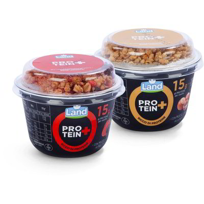 Yogurt proteico con muesli alla nocciola / ai frutti di bosco