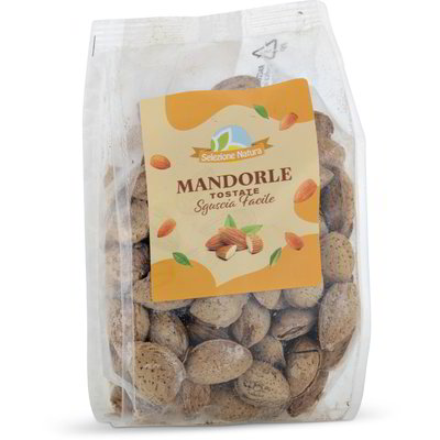 Mandorle in guscio tostate e salate