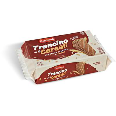 Trancino ai 5 cereali con crema al latte e cacao