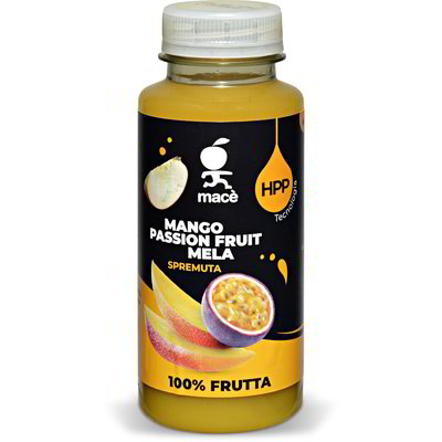Spremuta di mango, passion fruit e mela