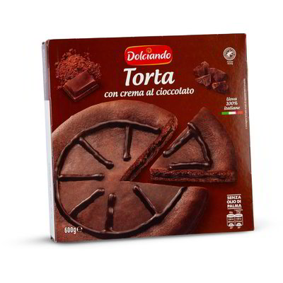 Torta con crema al cioccolato