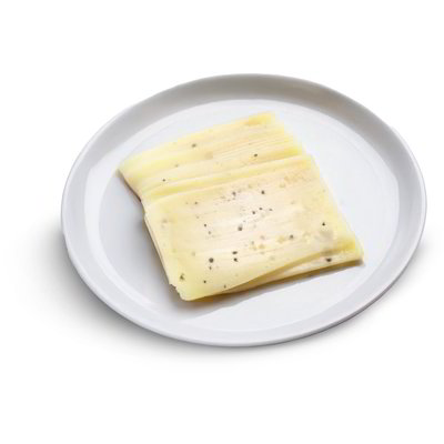 Formaggio canestrato al pepe nero affettato
