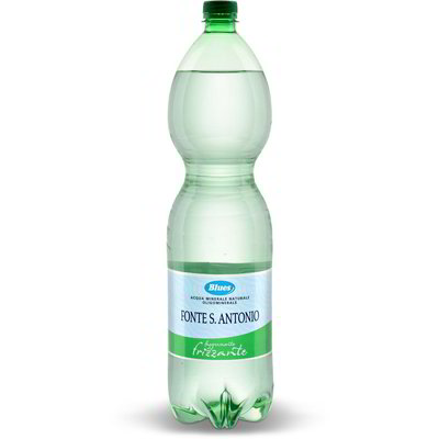 Acqua leggermente frizzante