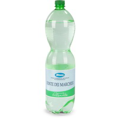 Acqua leggermente frizzante