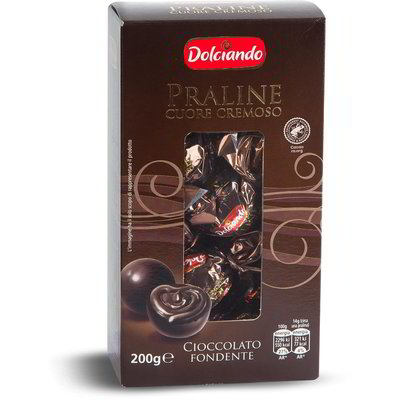 Praline al cioccolato fondente con cuore cremoso