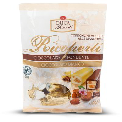 Torroncini morbidi alle mandorle ricoperti con cioccolato fondente e bianco